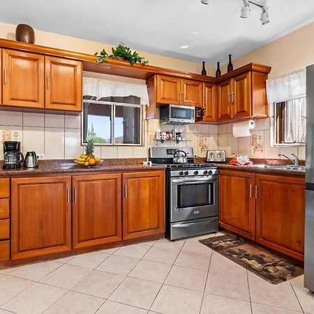 Sunrise Villa Is Gorgeous For Daily Views Of Sunrises And Sunsets Palm Beach Exterior photo